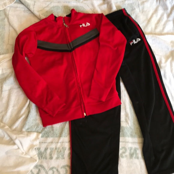 fila warm up suit